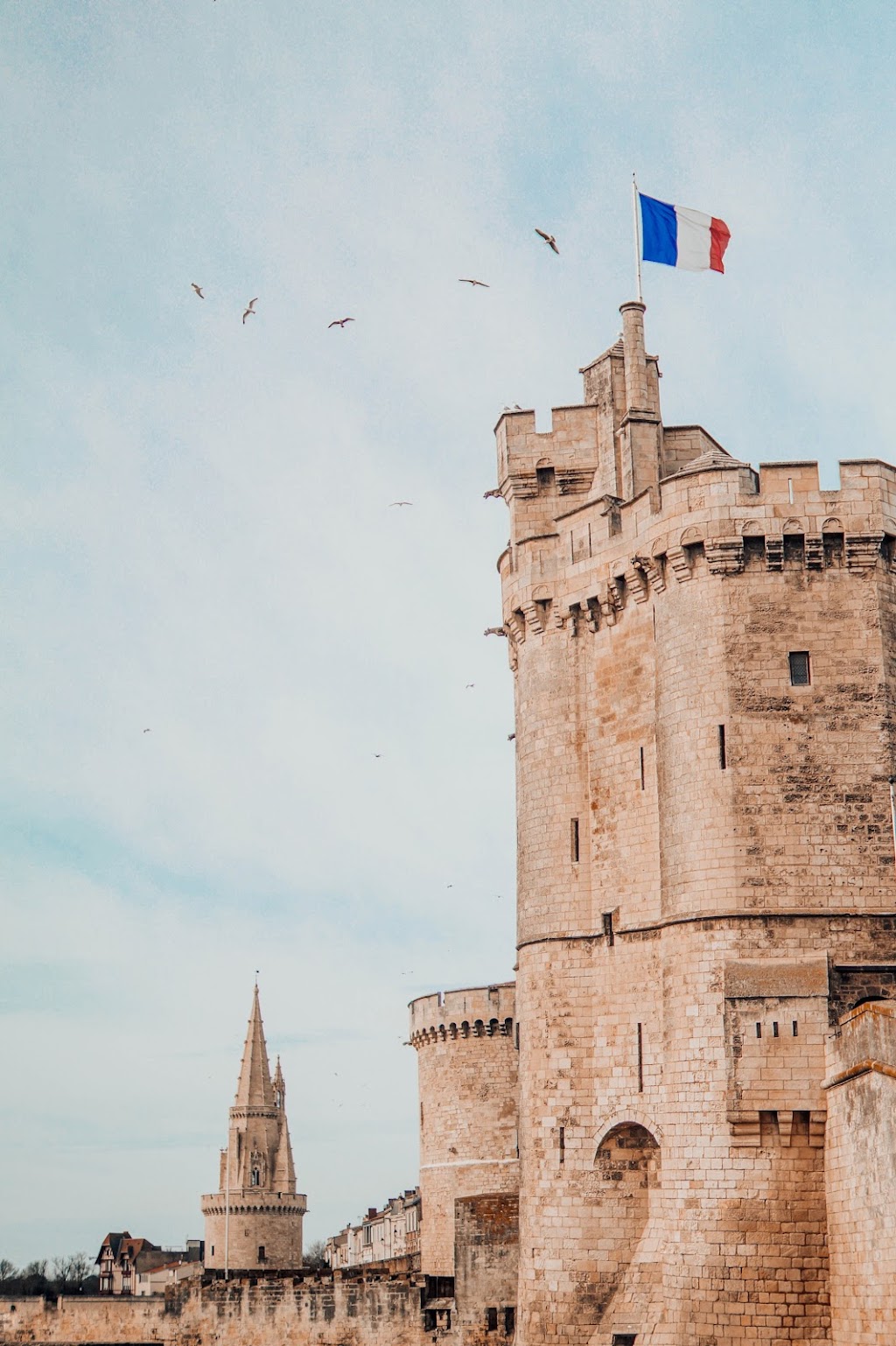 Avocat Adèle HANNECART – Divorce Droit Pénal – La Rochelle