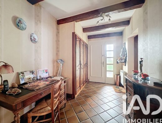 Maison d&rsquo;architecte à Marans (17230) — 220 m², 6 pièces