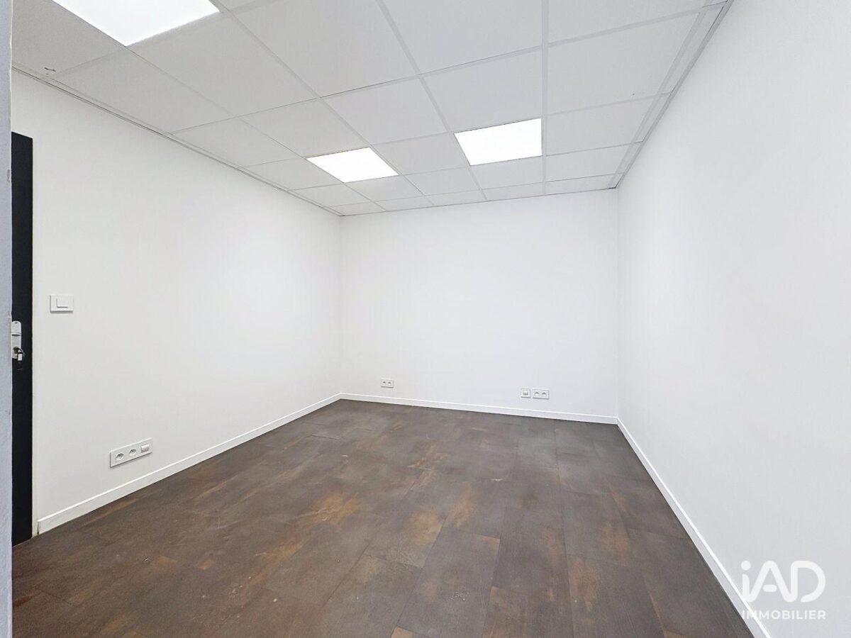 Boutique/Local commercial à CHARRON (17230) — 533 m² — photo 4/8