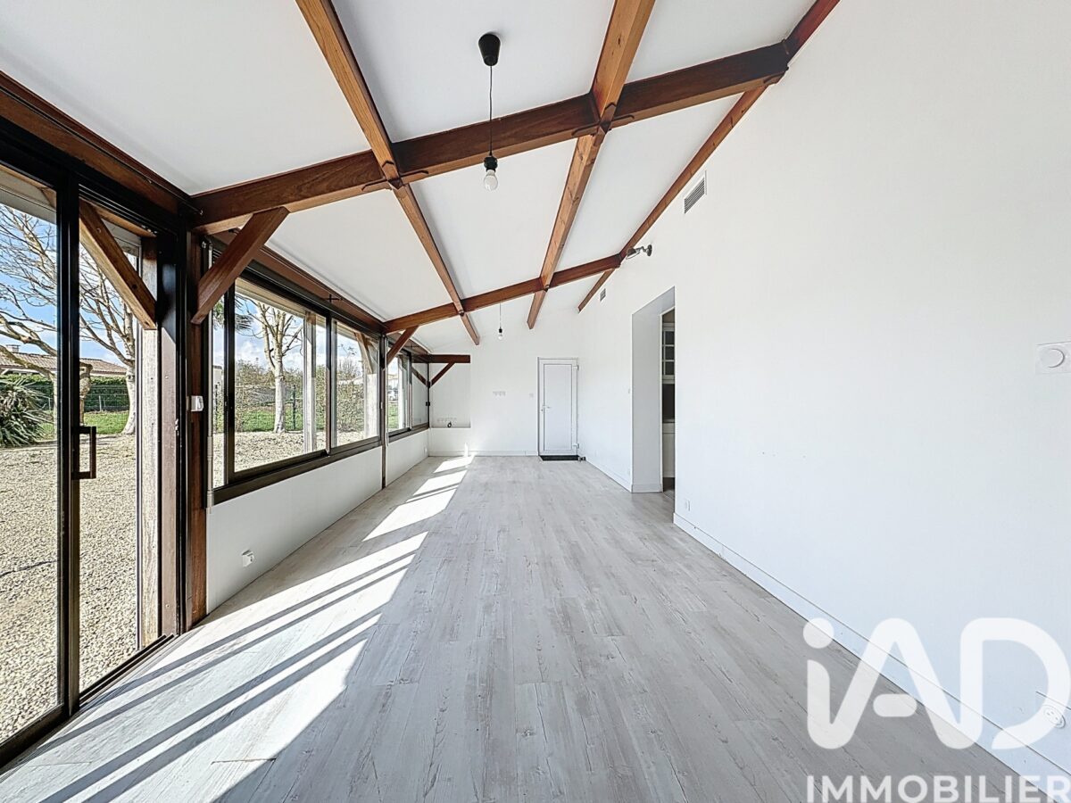 Maison à Charron (17230) — 120.8 m², 5 pièces — photo 2/8