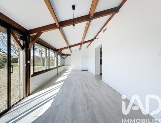 Maison à Charron (17230) — 120.8 m², 5 pièces
