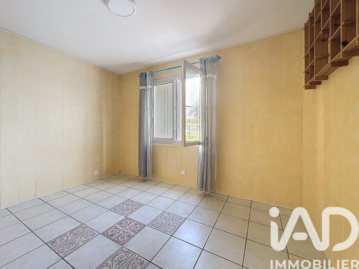 Maison à Charron (17230) — 120.8 m², 5 pièces — photo 6/8