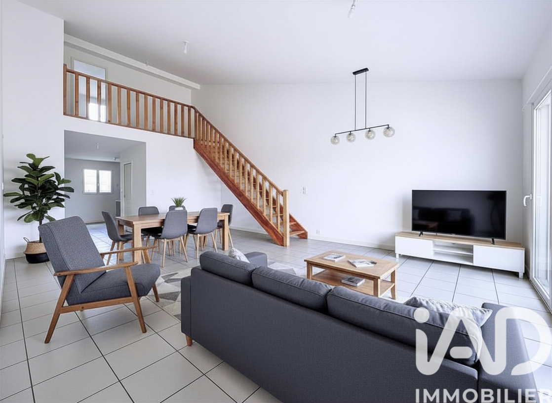 Maison traditionnelle à Villedoux (17230) — 103 m², 4 pièces — photo 2/8
