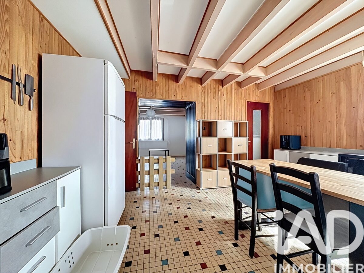 Maison de ville à Luçon (85400) — 105 m², 4 pièces — photo 2/6