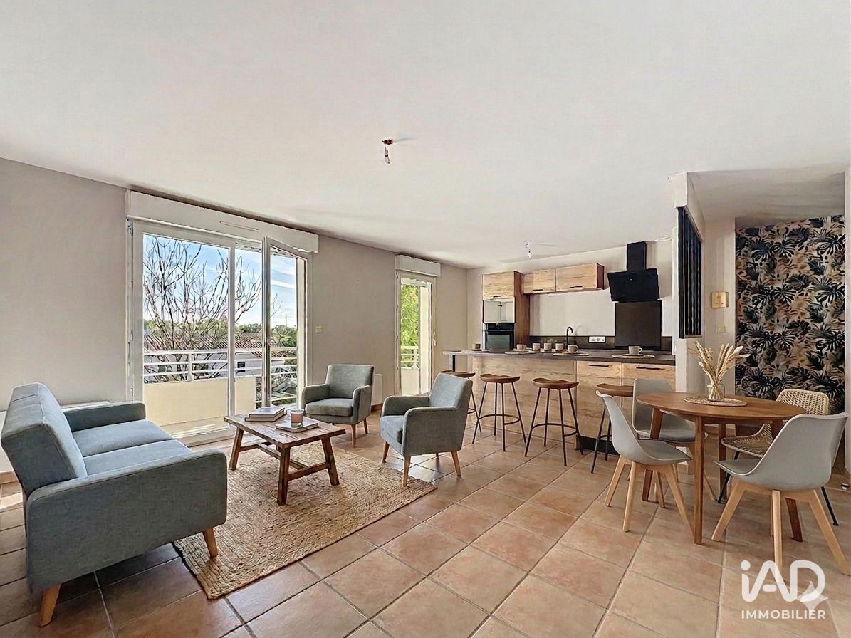 Appartement à CLAVETTE (17220) — 62 m², 3 pièces — photo 2/8