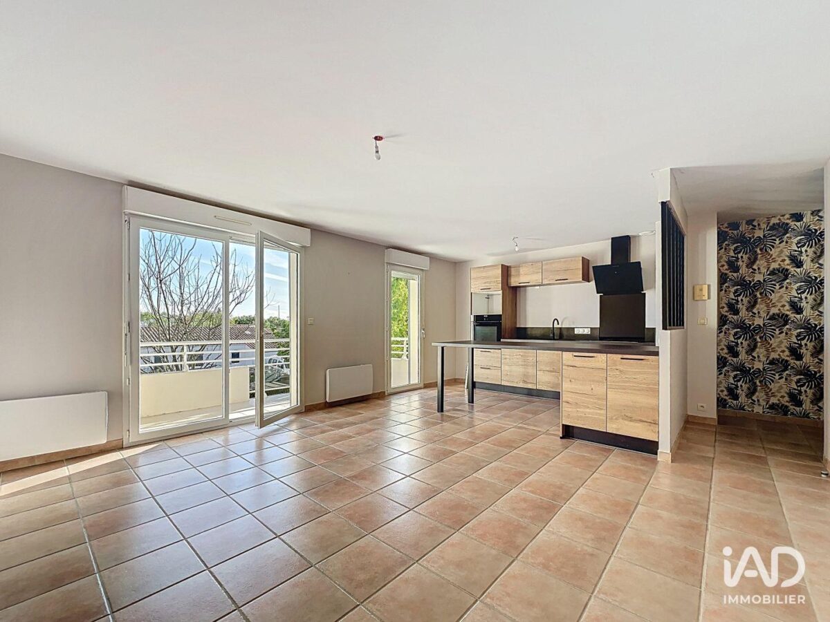 Appartement à CLAVETTE (17220) — 62 m², 3 pièces — photo 3/8