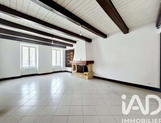 Maison de village à Esnandes (17137) — 120 m², 4 pièces