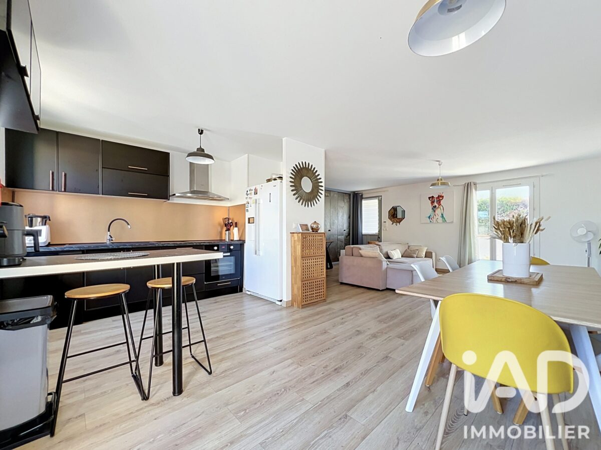 Maison à Villedoux (17230) — 96 m², 4 pièces — photo 4/8