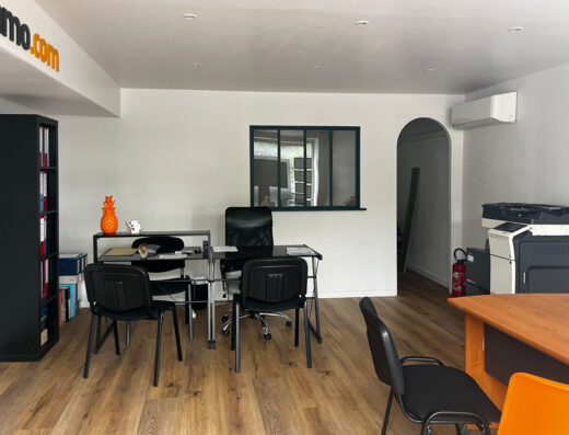 Maison Aytre 4 pièce(s) 100 m2 : Appartement 2 pièces & Boutique