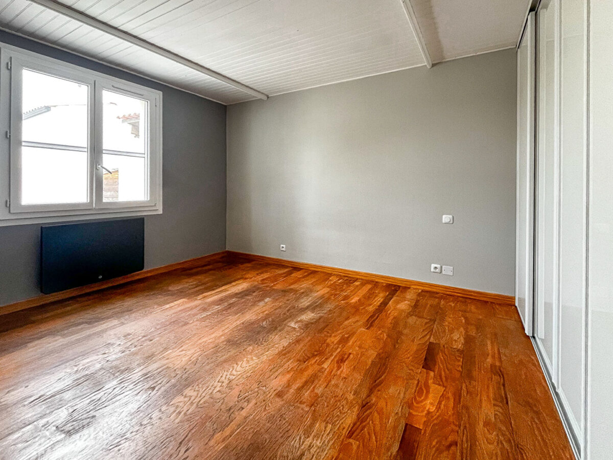 Maison 3/4 chambres Plain-pied 114 m2  sur parcelle de 810 m2 — photo 9/12