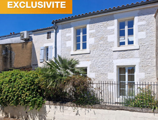 Maison Saint Sauveur D Aunis 5 pièce(s) 160 m2 – 3/4 chambres