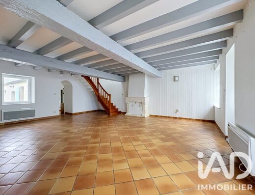 Maison traditionnelle à Charron (17230) — 100 m², 4 pièces