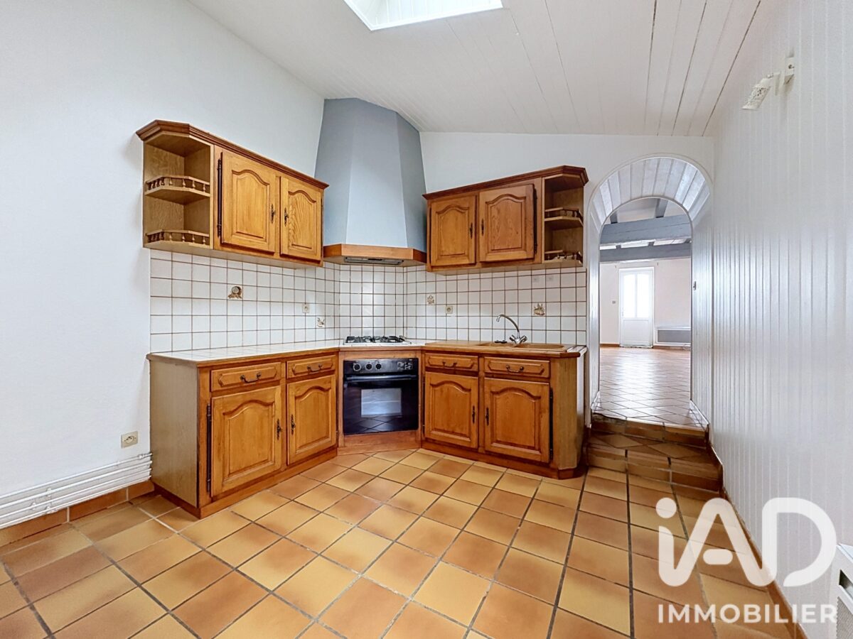 Maison traditionnelle à Charron (17230) — 100 m², 4 pièces — photo 4/8