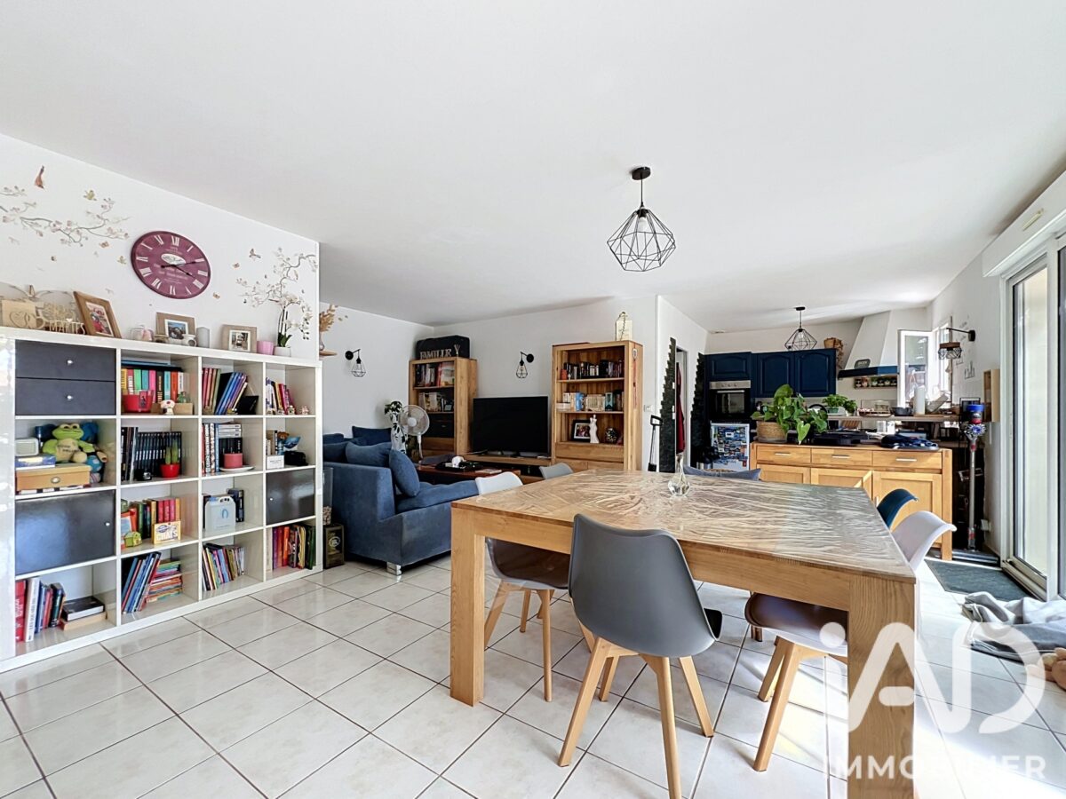 Maison à Charron (17230) — 100 m², 4 pièces — photo 3/8