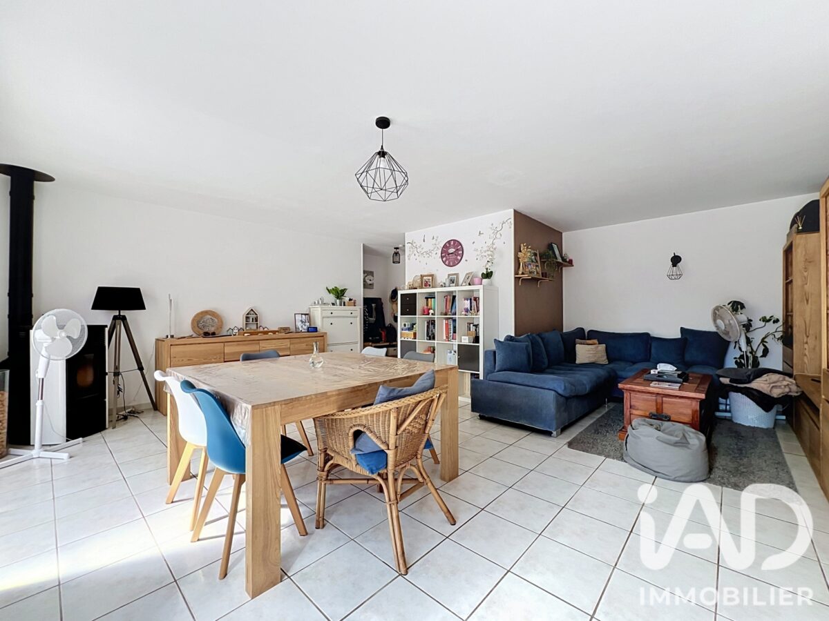 Maison à Charron (17230) — 100 m², 4 pièces — photo 4/8