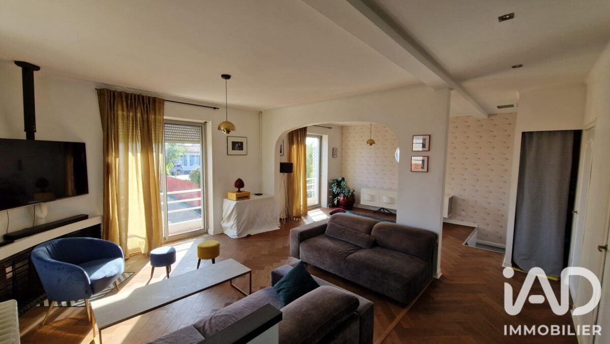 Maison à La Rochelle (17000) — 123 m², 8 pièces — photo 5/8