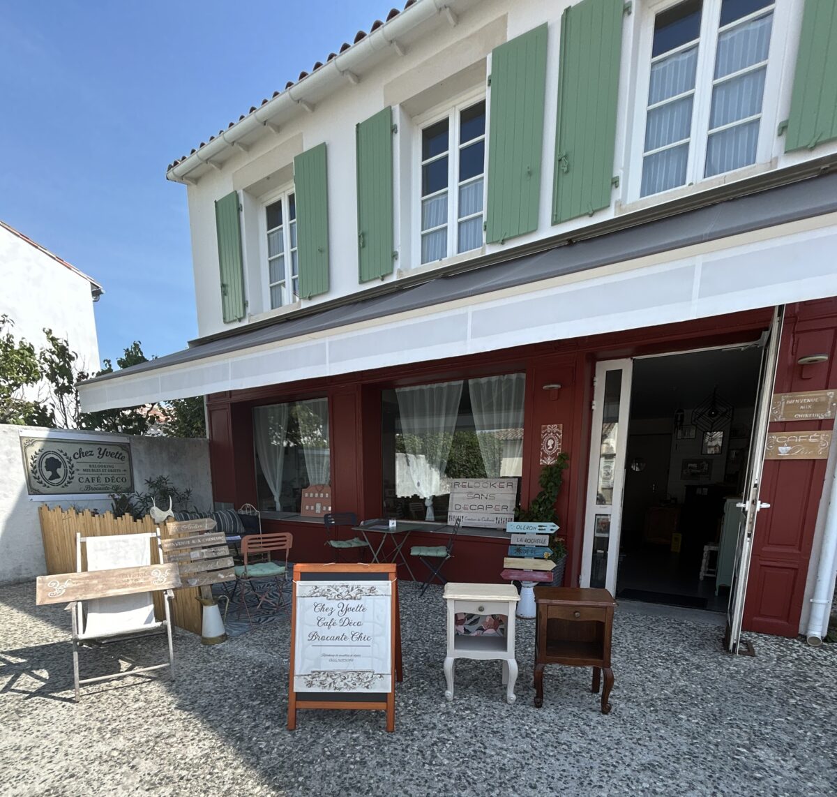 Chez Yvette – Atelier relooker un meuble