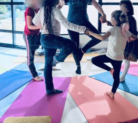 Atelier Jeunesse – Yoga des albums